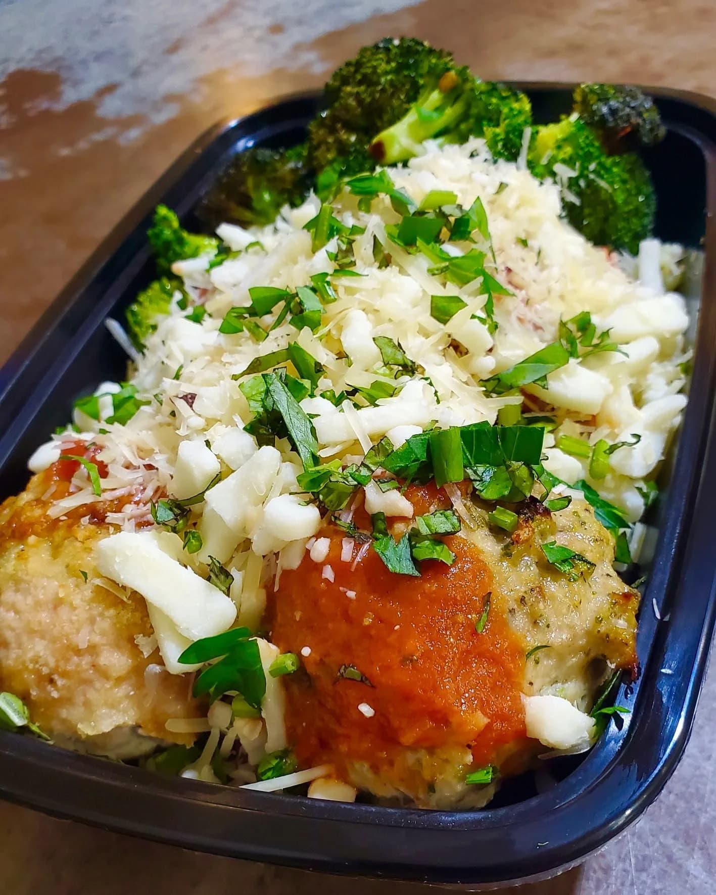 NE TIME Meals chicken Parmesan meatballs with brown rice and roasted broccoli